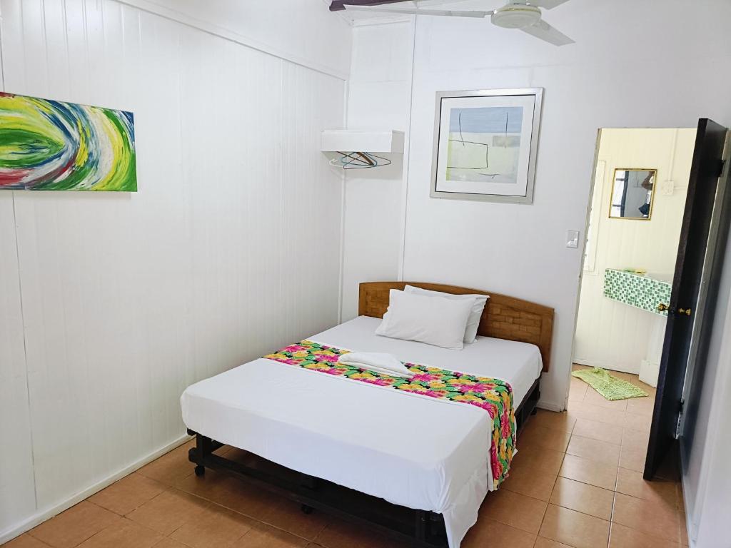 Room 15 Double Room with A/C