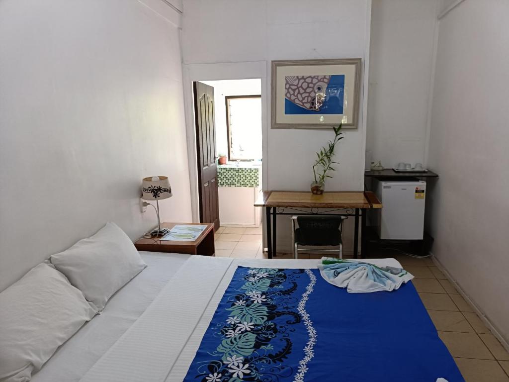 Room 17 Double Room with A/C