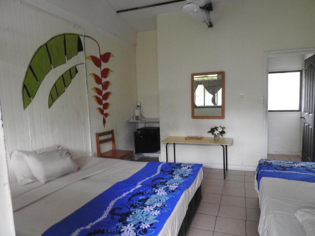 Room 7 Triple Room with A/C